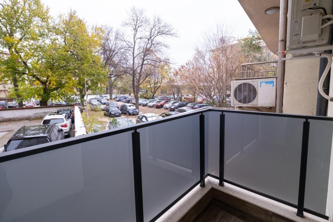 Chic 1Br Apartment With Balcony In Plovdiv Esterno foto