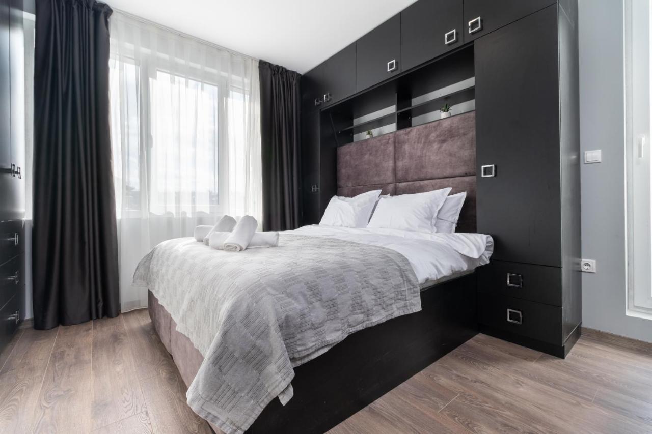 Chic 1Br Apartment With Balcony In Plovdiv Esterno foto